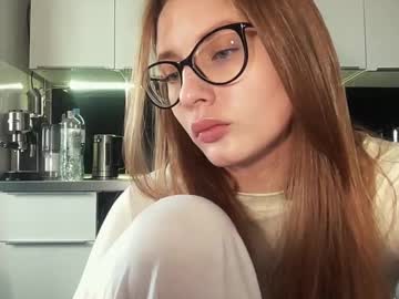 Sweet_Molly15 Chaturbate stream image from April 25, 2025