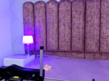 Ginevra_White Chaturbate stream image from April 25, 2025