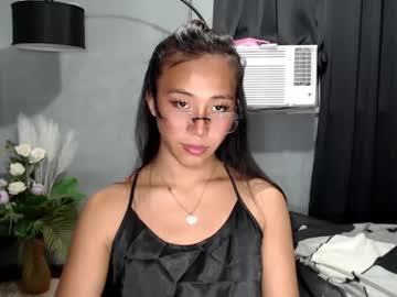 Sweetiie_Caren Chaturbate stream image from April 25, 2025
