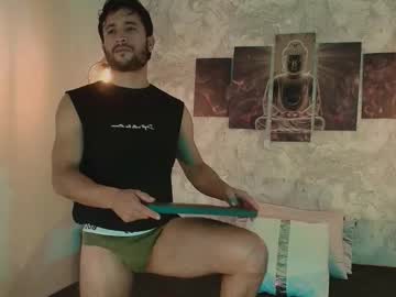 Valentinoford Chaturbate stream image from April 25, 2025