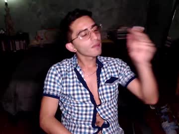 Curious__Friends Chaturbate stream image from April 25, 2025