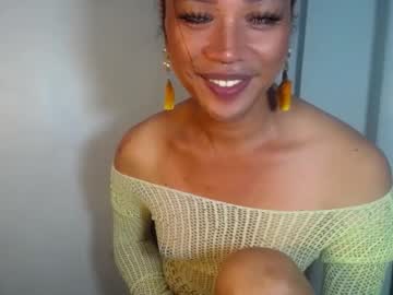 Erika_Madrigal Chaturbate stream image from April 25, 2025