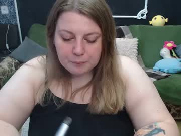 Josiesun771 Chaturbate stream image from April 25, 2025