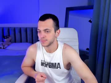 Guido_Grossi Chaturbate stream image from April 25, 2025