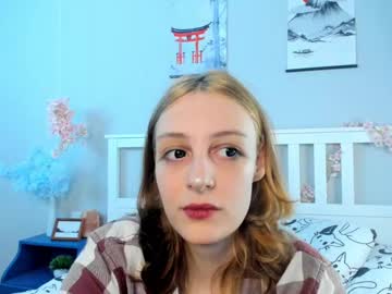 Merciafrankson Chaturbate stream image from April 25, 2025