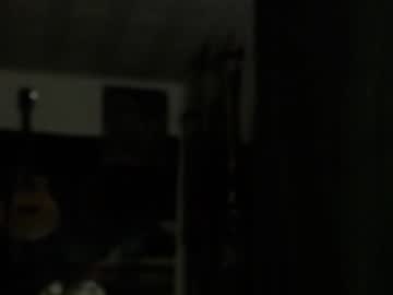 Xxwhitefoxx Chaturbate stream image from April 25, 2025