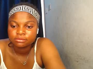 Creamy_Juicypussy Chaturbate stream image from April 25, 2025