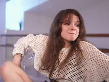 Ur_Mary_ Chaturbate stream image from April 25, 2025
