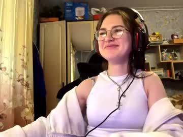 Elgabiers Chaturbate stream image from April 25, 2025