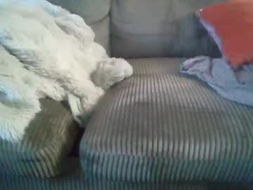 Letsgobills Chaturbate stream image from April 25, 2025