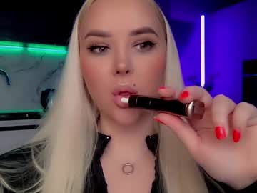 Blond_Diamond Chaturbate stream image from April 25, 2025