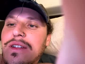 Nickkle Chaturbate stream image from April 25, 2025