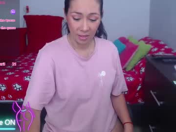 Helen_Lya Chaturbate stream image from April 25, 2025