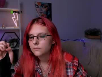 Kitty_Kris_ Chaturbate stream image from April 25, 2025