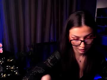 Oh_My_Lily Chaturbate stream image from April 25, 2025