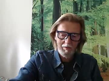 Wyattearp64 Chaturbate stream image from April 25, 2025