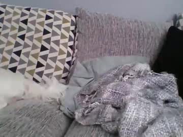 Alcho33 Chaturbate stream image from April 25, 2025