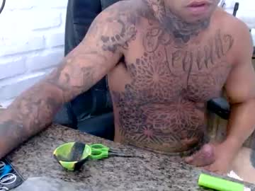 Dogtattoo77 Chaturbate stream image from April 25, 2025