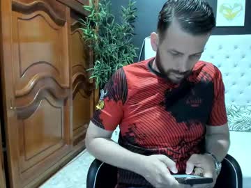 Thor_Colombia Chaturbate stream image from April 25, 2025