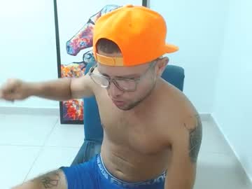 Hairy_Boy_Bigcock Chaturbate stream image from April 25, 2025