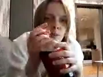 Maxineboggus Chaturbate stream image from April 25, 2025