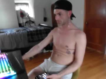 Remy_Garbahge Chaturbate stream image from April 25, 2025