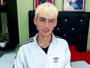 Ttimy_X_Boy Chaturbate stream image from April 25, 2025