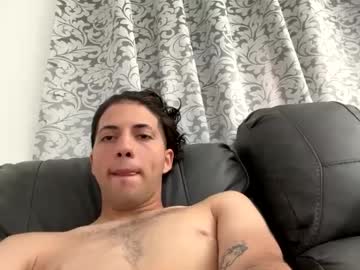 Titto213 Chaturbate stream image from April 25, 2025