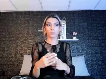 Victoria_Badgal Chaturbate stream image from April 25, 2025