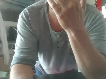 Soumisanal2013 Chaturbate stream image from April 25, 2025