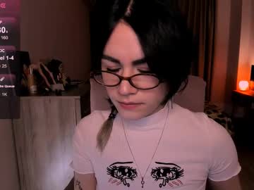 Selectrra Chaturbate stream image from April 25, 2025
