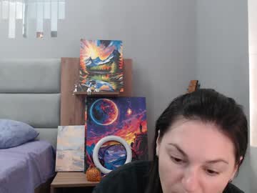 Shally_Webster Chaturbate stream image from April 25, 2025