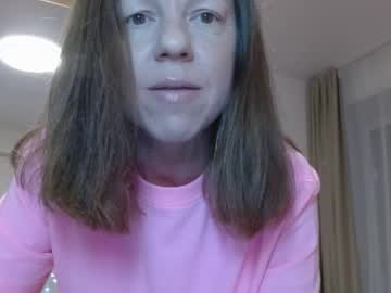 Allexandraxxx Chaturbate stream image from April 25, 2025
