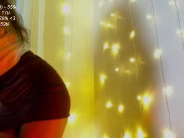 Leia_Bell Chaturbate stream image from April 25, 2025
