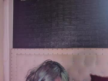 Ghosty_Doll Chaturbate stream image from April 25, 2025