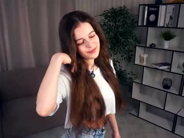 Gwendolynallsbrook Chaturbate stream image from April 25, 2025