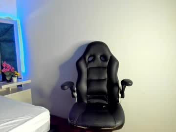 Melody_Darks7 Chaturbate stream image from April 25, 2025