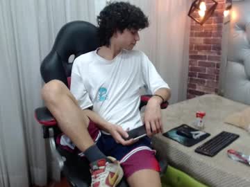Andres_Ocasio Chaturbate stream image from April 25, 2025