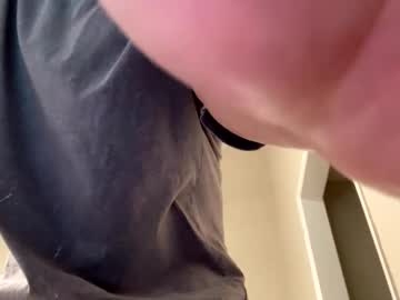 John_88701 Chaturbate stream image from April 25, 2025