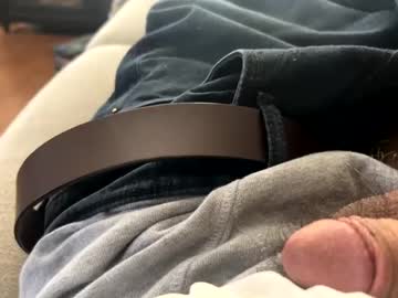 Nipplemandave Chaturbate stream image from April 25, 2025