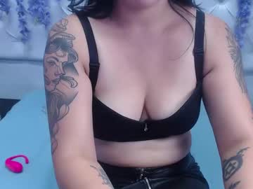 Novalyqueen_ Chaturbate stream image from April 25, 2025