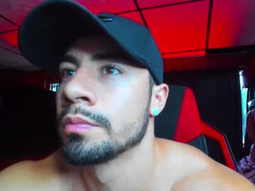 Jhojansthetics Chaturbate stream image from April 25, 2025