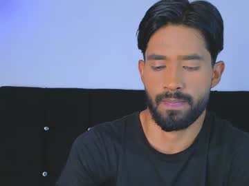 Phillip_Rayn Chaturbate stream image from April 25, 2025