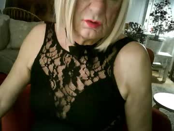 Rosa_Teevee Chaturbate stream image from April 25, 2025