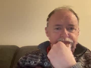 Brclough6674 Chaturbate stream image from April 25, 2025