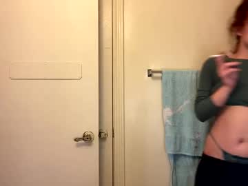 Grassandass420 Chaturbate stream image from April 25, 2025