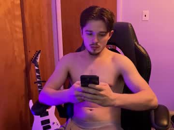 Hot_Tommylee Chaturbate stream image from April 25, 2025