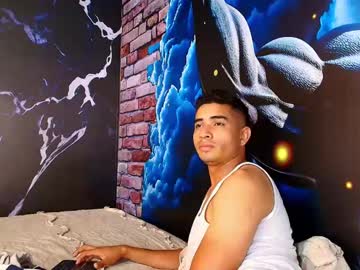 Charliewalker_ Chaturbate stream image from April 25, 2025