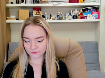 Kara_Smith_ Chaturbate stream image from April 25, 2025