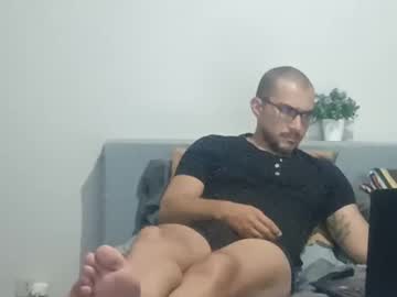 Pettergue1 Chaturbate stream image from April 25, 2025